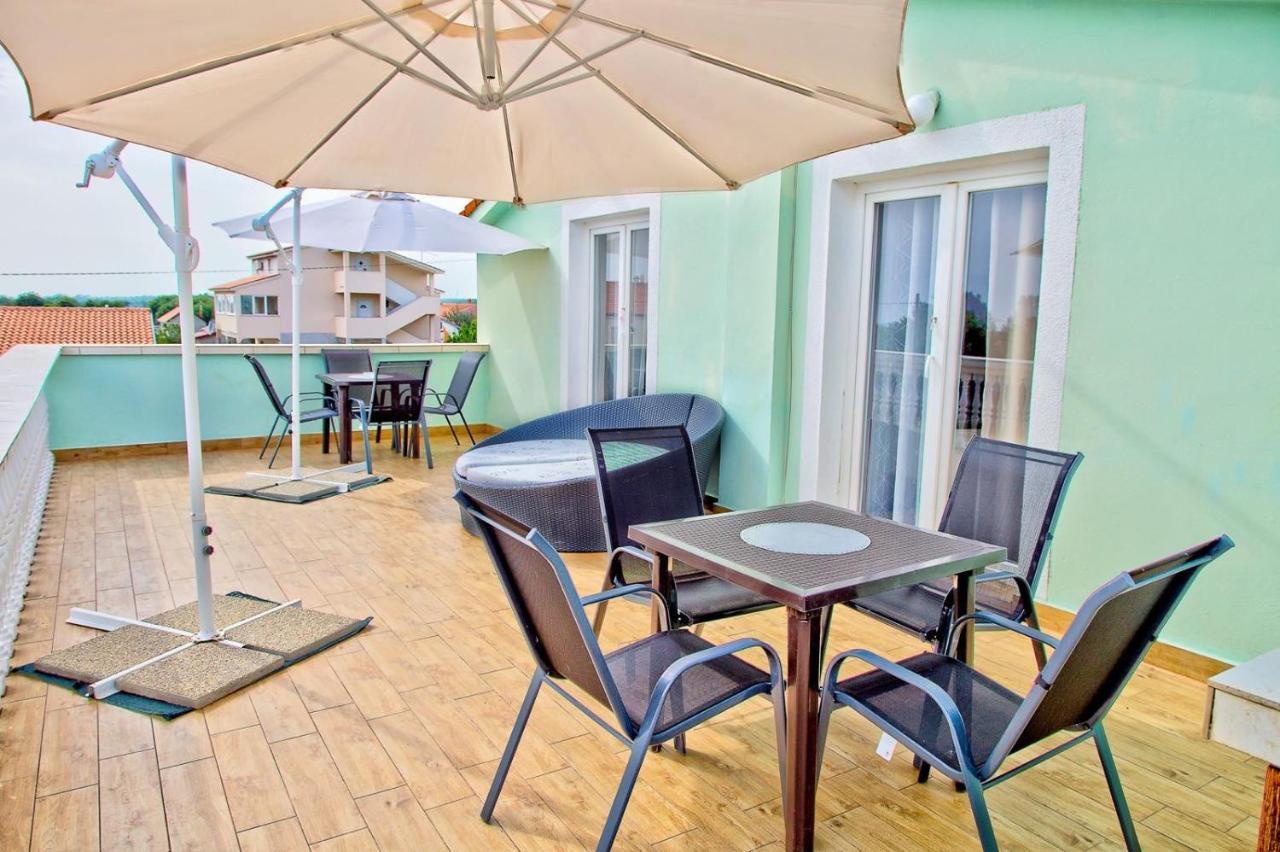 LoborikaApartmans Dina And Hana Radeki Polje 50公寓 外观 照片