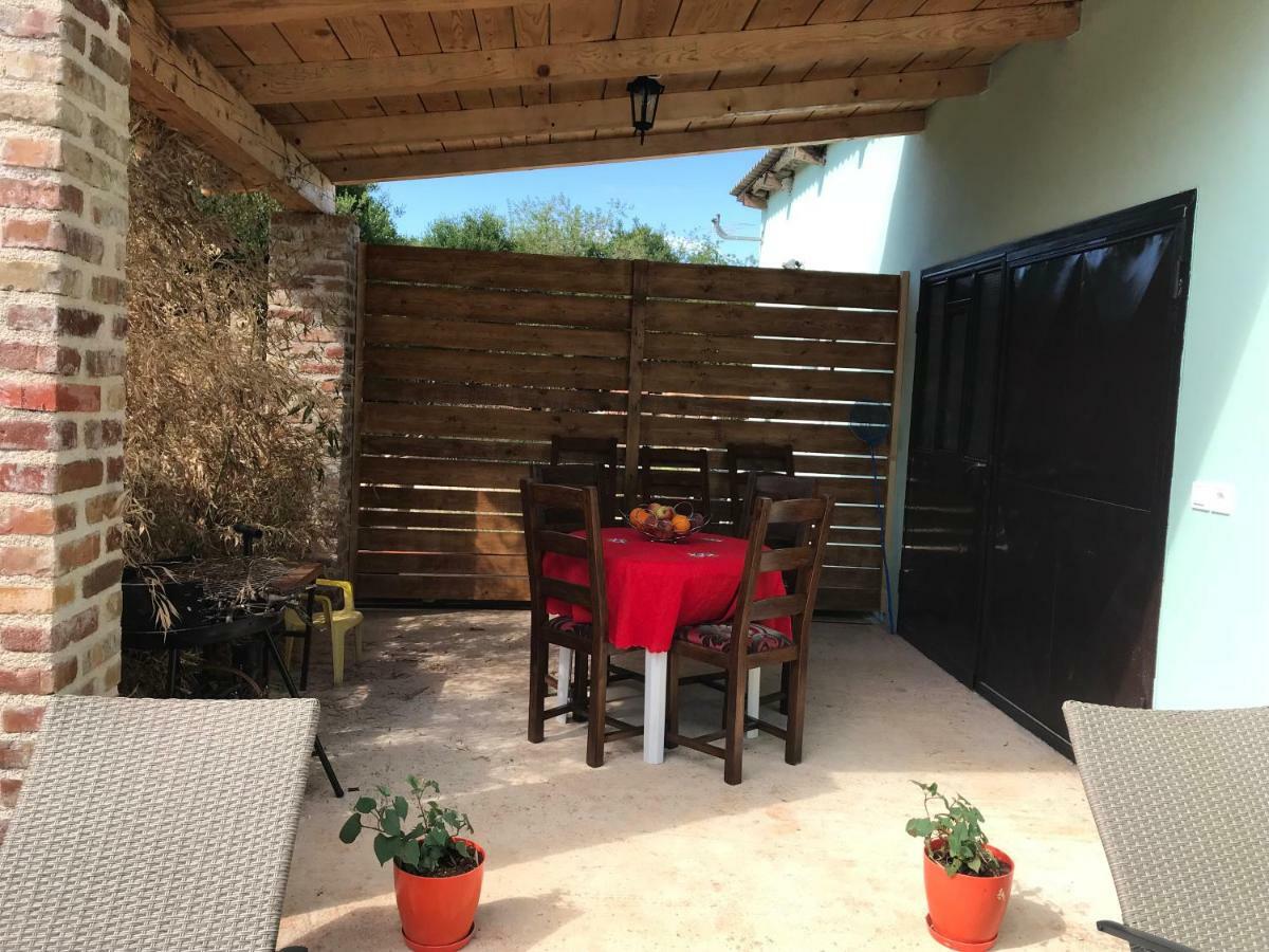 LoborikaApartmans Dina And Hana Radeki Polje 50公寓 外观 照片