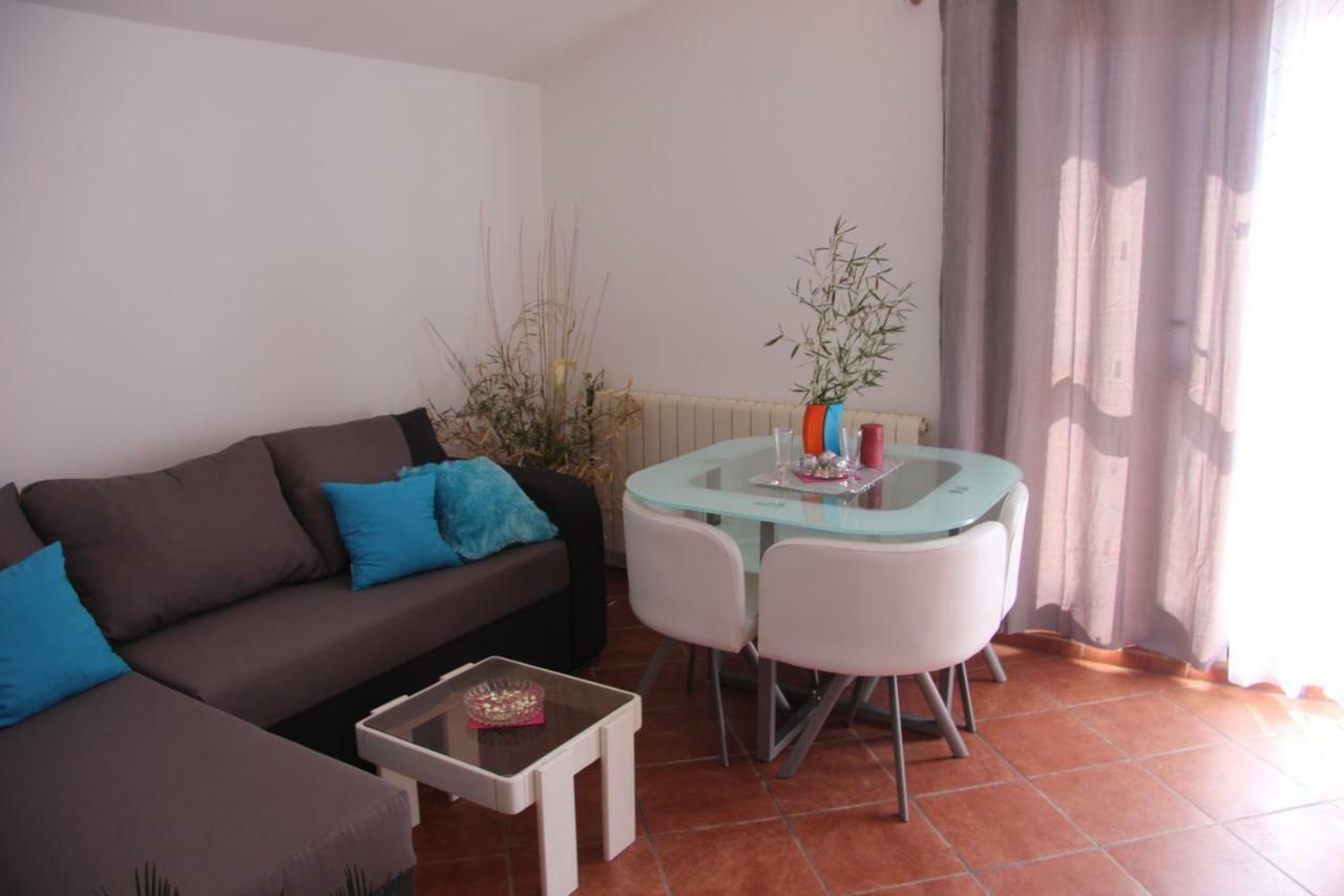 LoborikaApartmans Dina And Hana Radeki Polje 50公寓 外观 照片